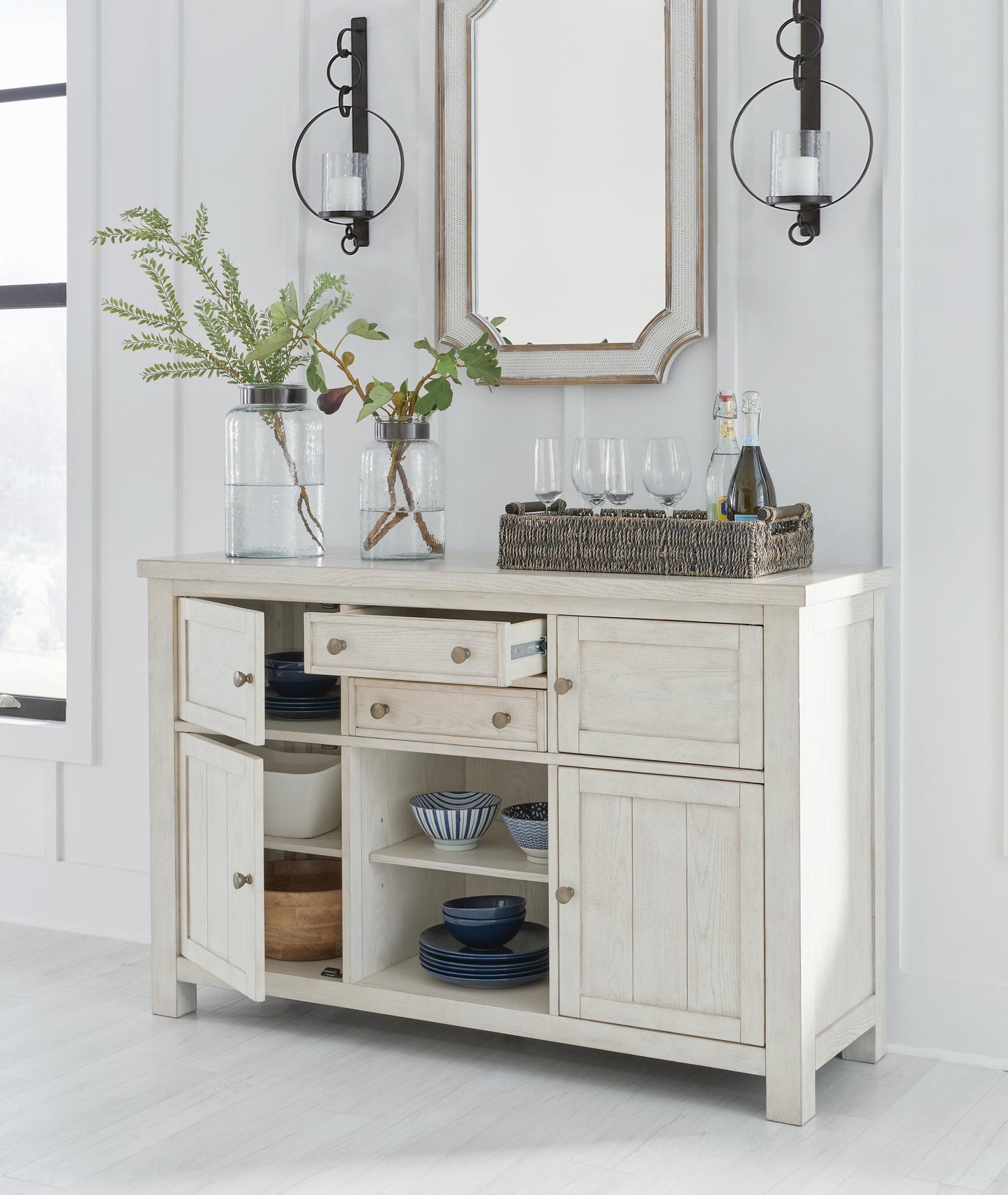 Robbinsdale Dining Room Server