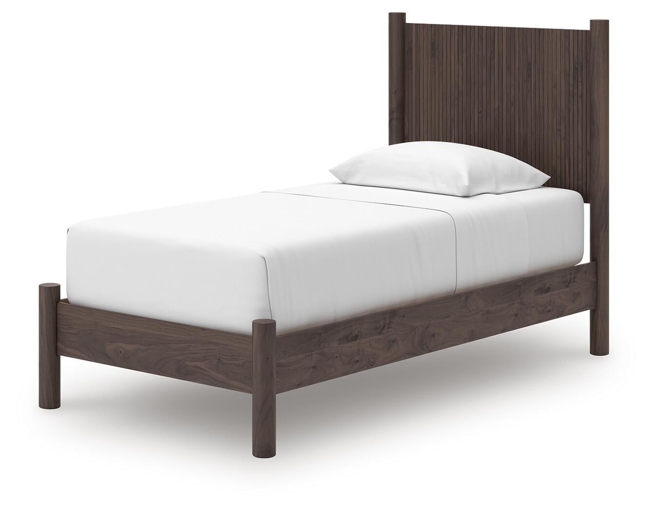 Pamytta Twin Panel Platform Bed, Dresser and Mirror