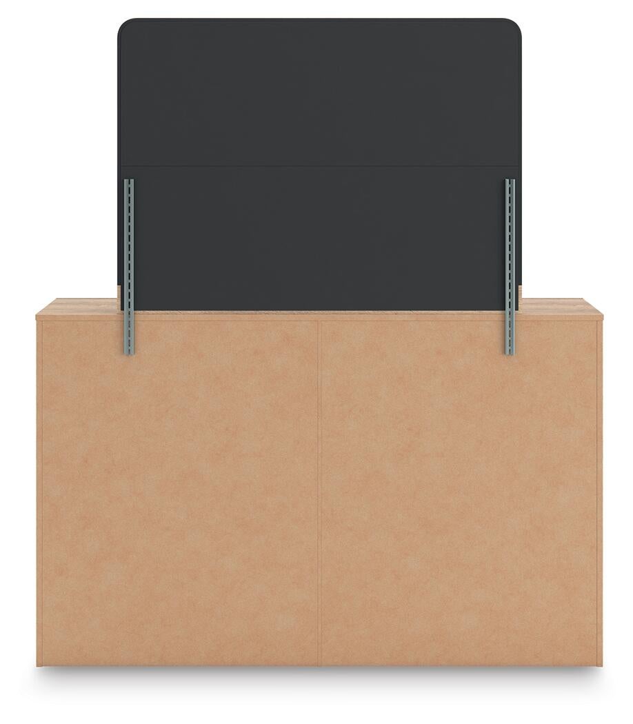 Kinlanni King Upholstered Platform Bed, Dresser, Mirror and Nightstand