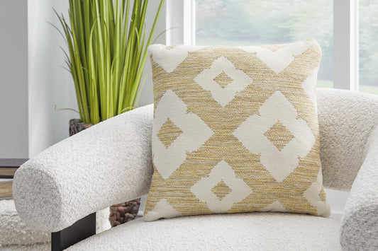 Brockner Next-Gen Nuvella I/O Pillow
